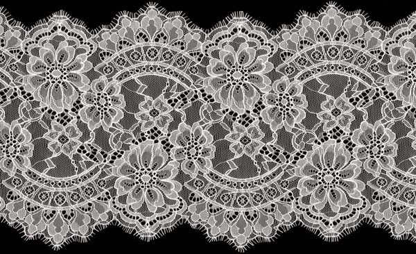LACE EDGING - L IVORY
